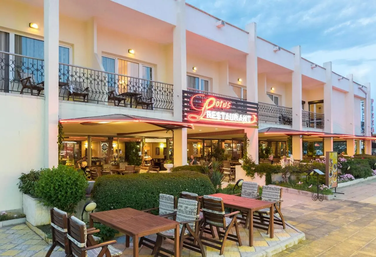 Lotus Family Hotel - Free Parking Sunny Beach