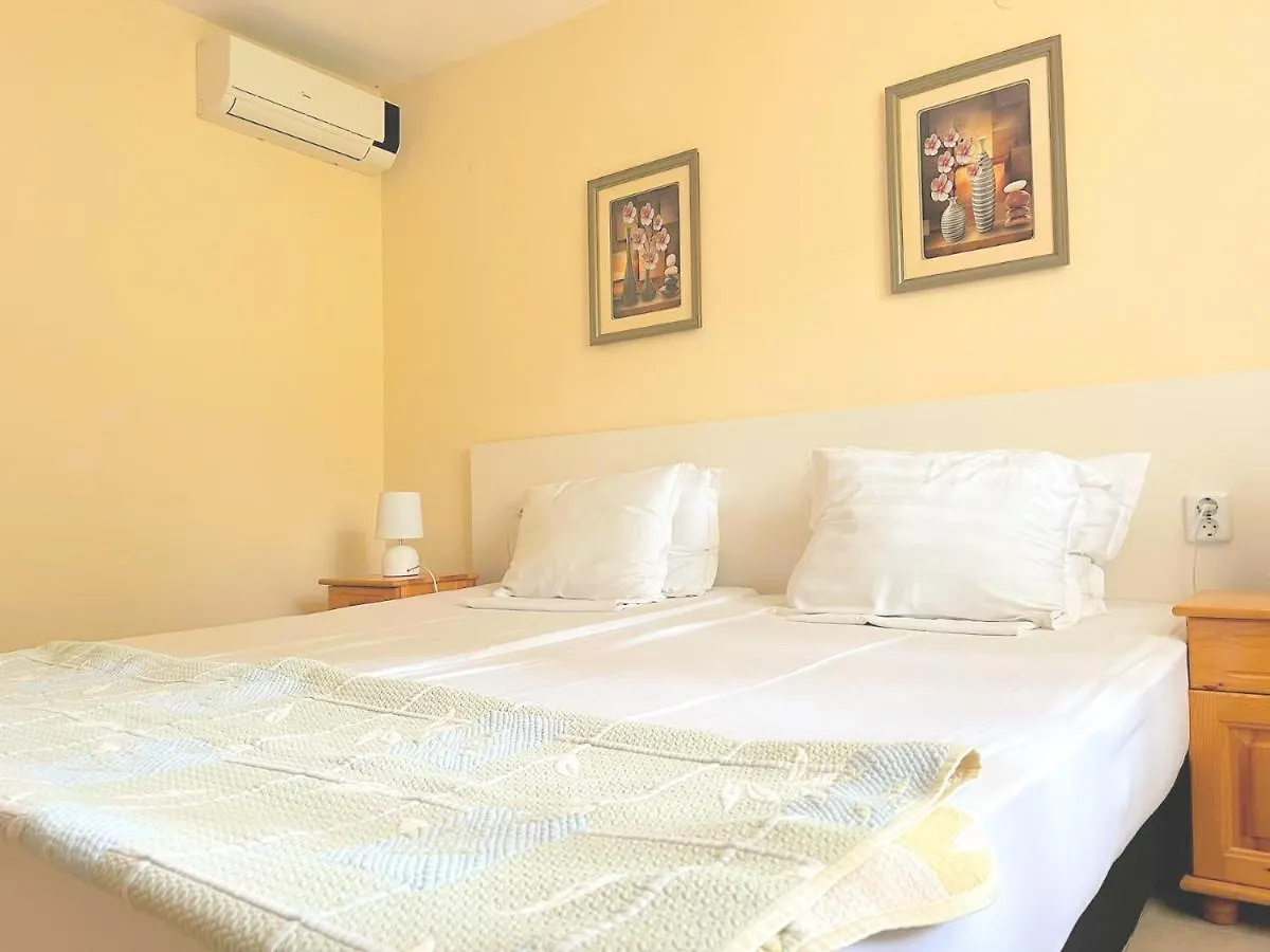 Lotus Family Hotel - Free Parking Sunny Beach