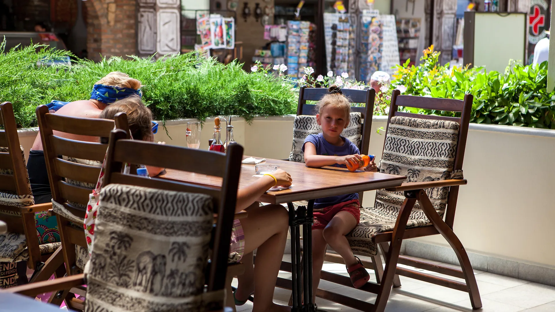 Lotus Family Hotel - Free Parking Slăntjev Brjag Bulgarien