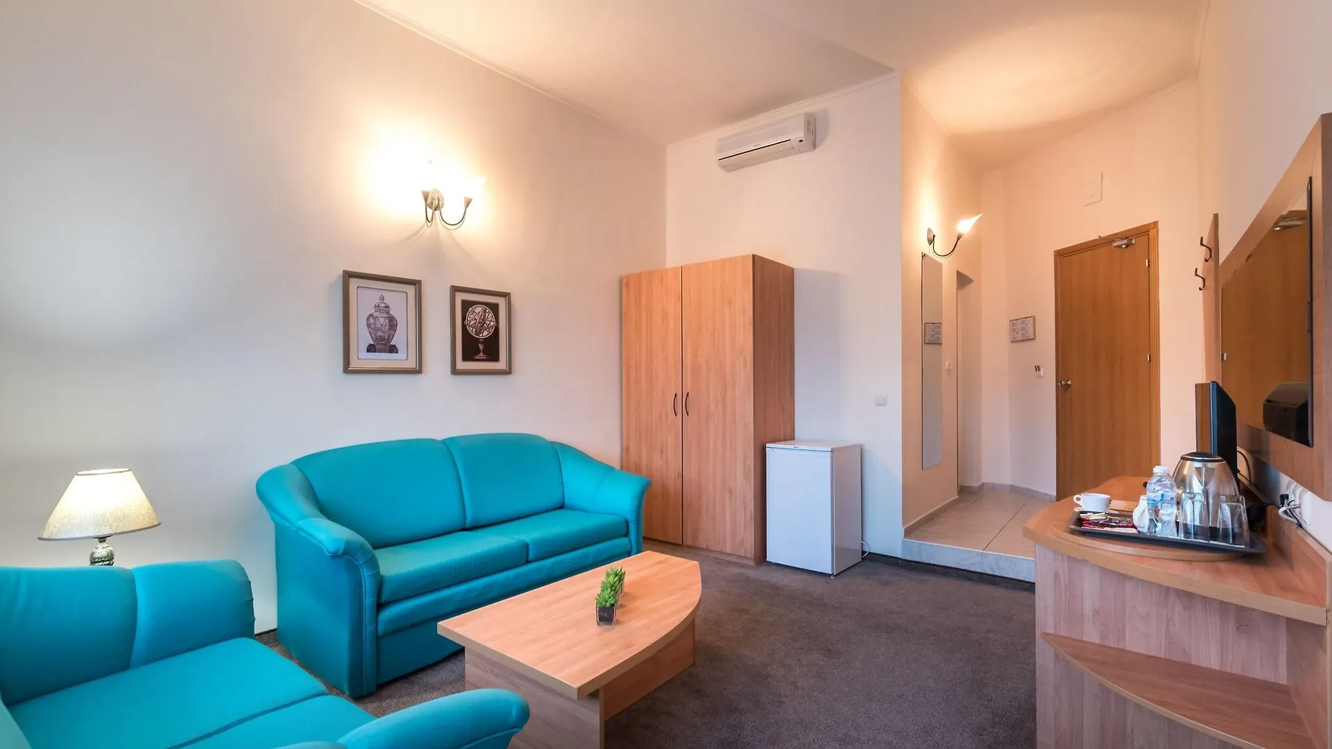 Lotus Family Hotel - Free Parking Slăntjev Brjag