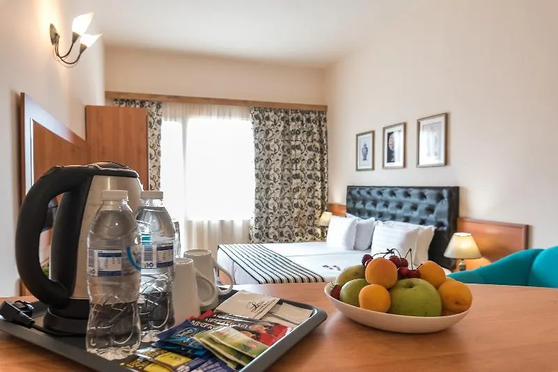 Hotel Lotus Slantschew brjag 3*,  Bulgarien
